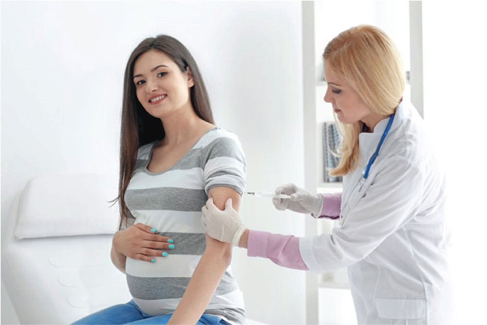 Những loại vắc-xin cần tiêm trước và trong khi mang bầu
