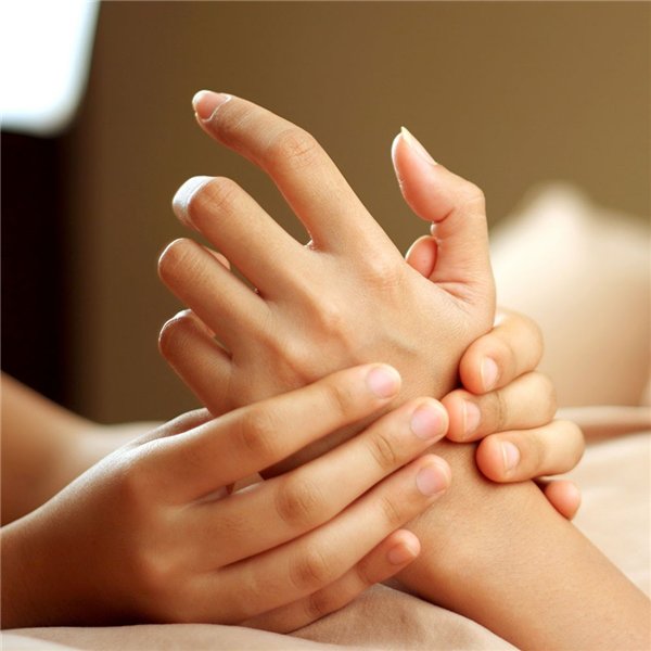 Massage bàn tay