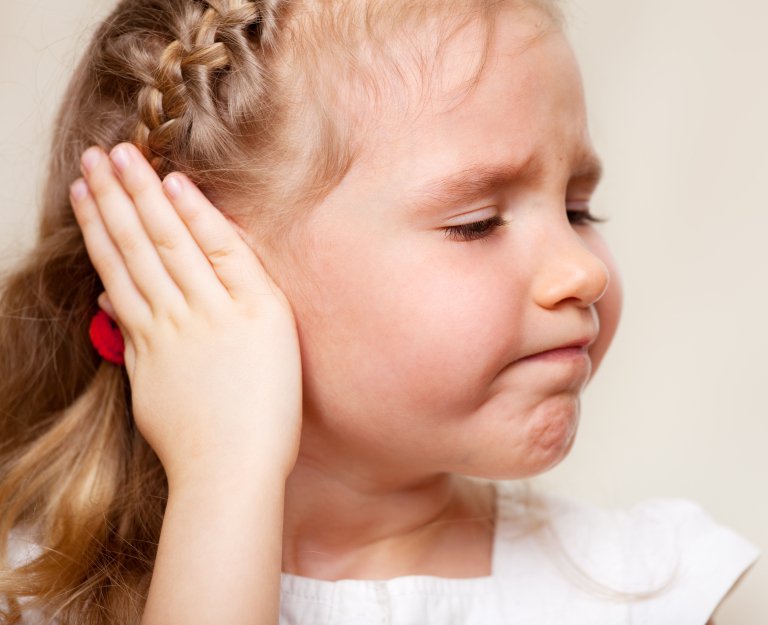 viêm tai giữa trẻ em