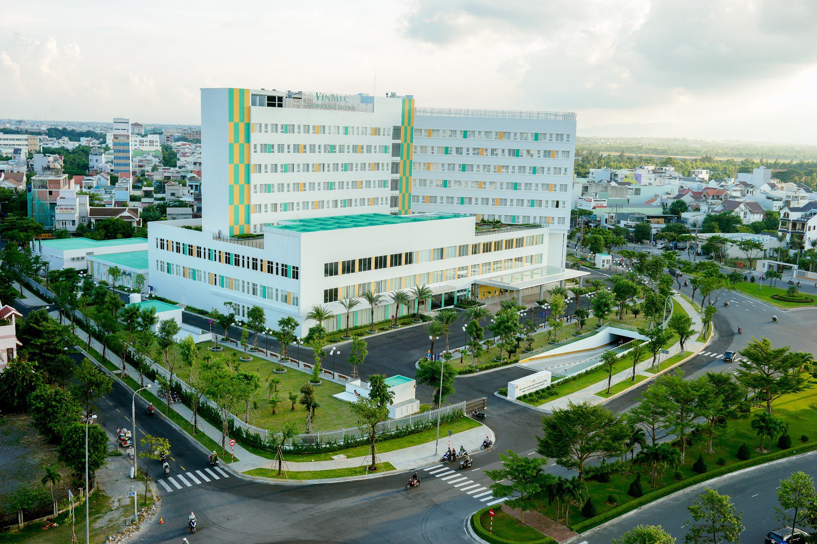 Bệnh viện ĐKQT Vinmec Đà Nẵng thông báo tuyển dụng tháng 7