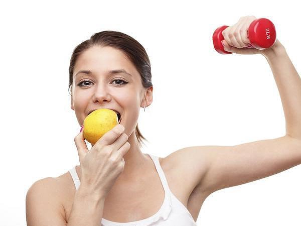 Nên ăn gì trước và sau khi tập thể dục?