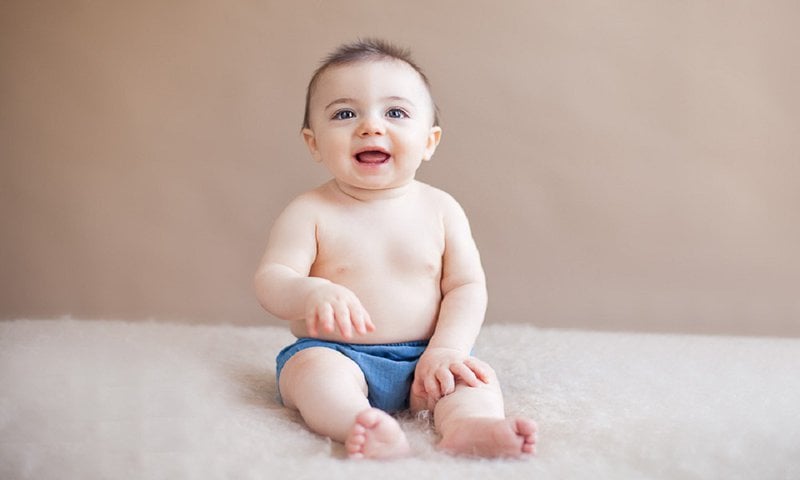 Chiều cao và cân nặng của trẻ 6 tháng tuổi