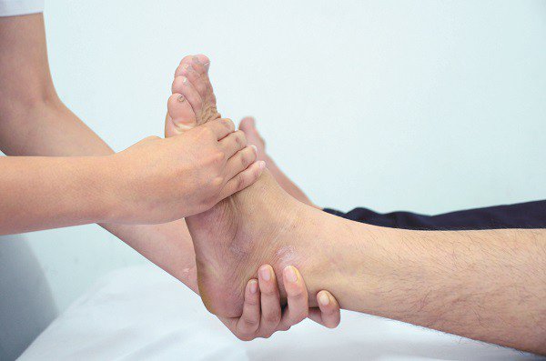Phòng ngừa và điều trị thoái hóa khớp cổ chân