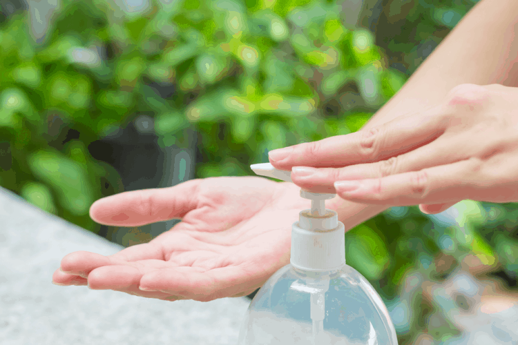 Dung dịch rửa tay sát khuẩn: Sau mấy phút thì an toàn?
