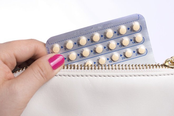 Quan hệ vào ngày quên uống thuốc tránh thai có mang thai hay không?