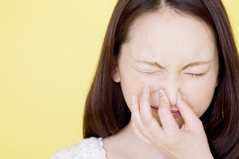 Thường xuyên hắt hơi và sổ mũi có phải là dấu hiệu bệnh viêm mũi dị ứng?