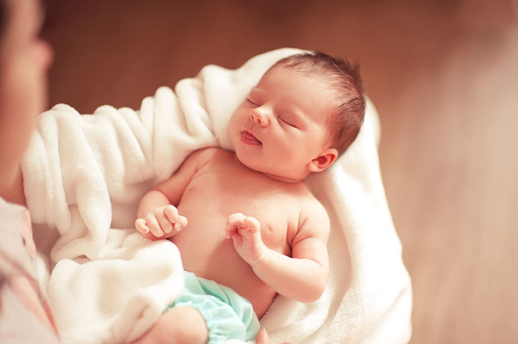 Lời khuyên để có cuộc sống "hài hòa" với một đứa trẻ sơ sinh