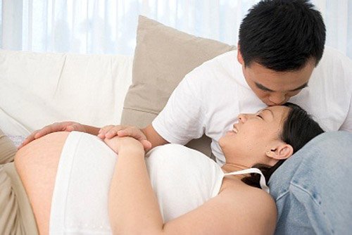 Đạt cực khoái khi mang thai có ảnh hưởng đến thai nhi?