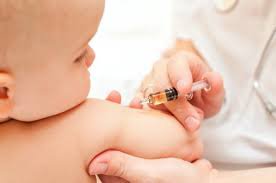 Trẻ dưới 2 tháng tuổi có tiêm được vacxin 5in1 không?