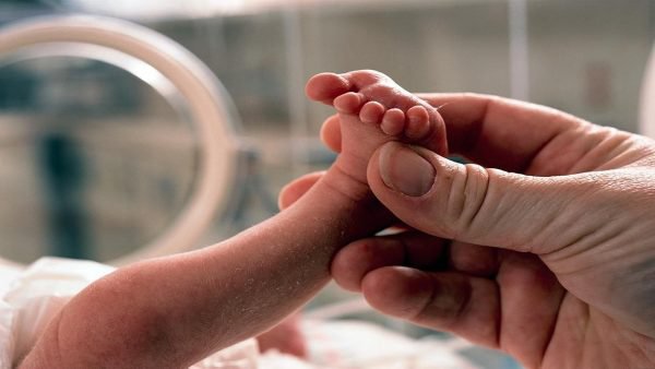 Chứng loạn sản sụn xương có bị di truyền khi sinh bé thứ 2 không?