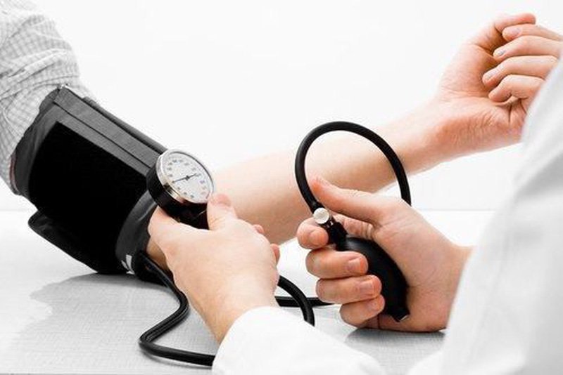 Thường xuyên tăng huyết áp đột ngột phải làm gì?