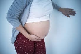 Đau bên phải bụng khi mang thai