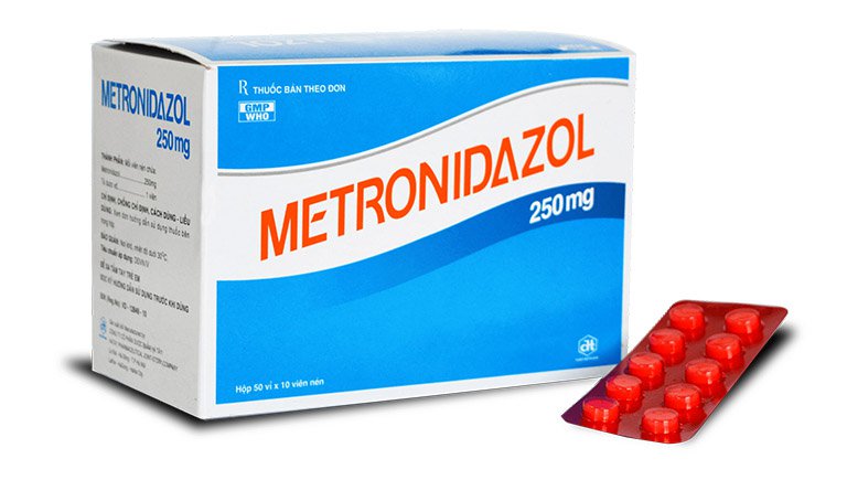 Nôn sau khi dùng quá liều Metronidazol điều trị nhiễm khuẩn âm đạo có sao không?