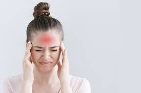 Ù tai, đau trán kèm chảy nước mắt là dấu hiệu bệnh gì?