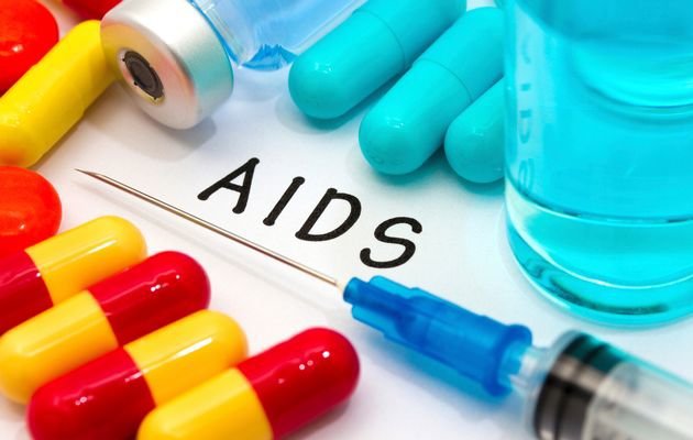 Người bệnh không nên kết hợp thuốc Aciphex với thuốc điều trị HIV