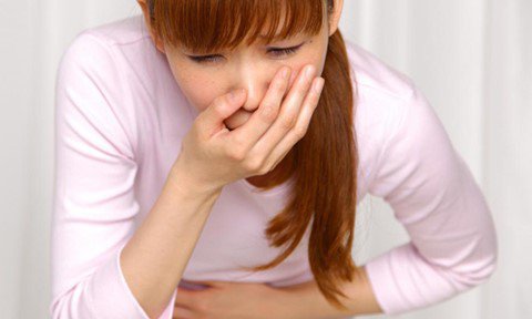 Thỉnh thoảng đau bụng kèm buồn nôn có phải có thai không?
