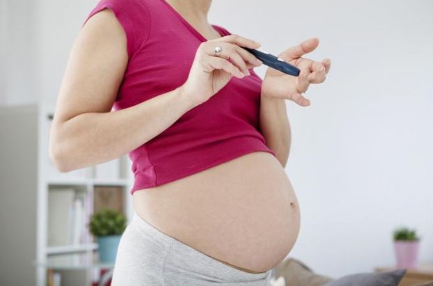 Đái tháo đường thai kỳ là một trong các nguyên nhân gây ra đầy bụng khi mang thai