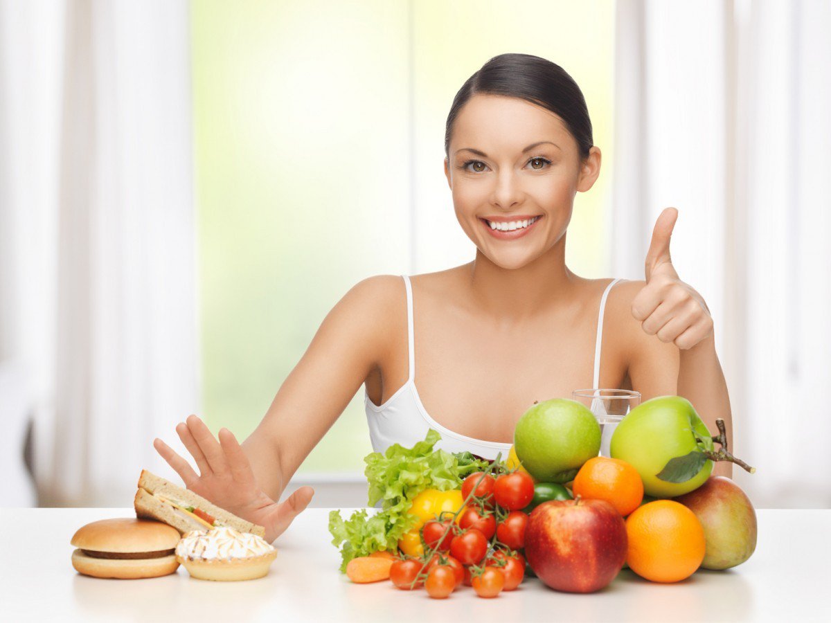 Chế độ ăn uống hợp lý giúp bạn chăm sóc tay tốt hơn