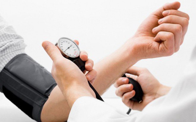 Tăng huyết áp khi lo lắng có sao không?