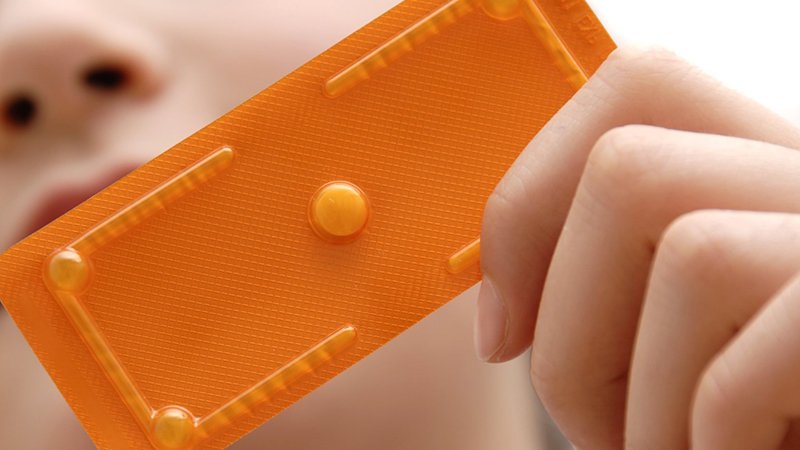 Quan hệ sau 3 ngày uống tránh thai khẩn cấp có cần uống thuốc không?
