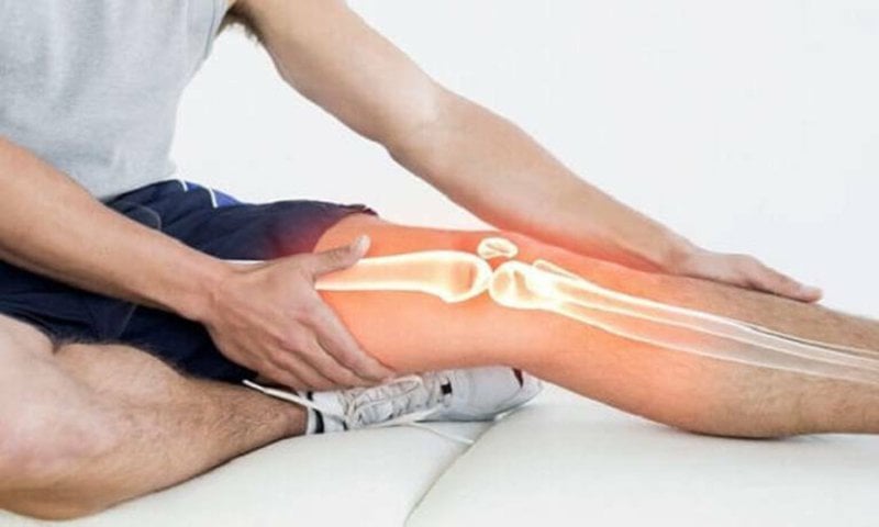Chân không duỗi thẳng được sau chấn thương là bị làm sao?