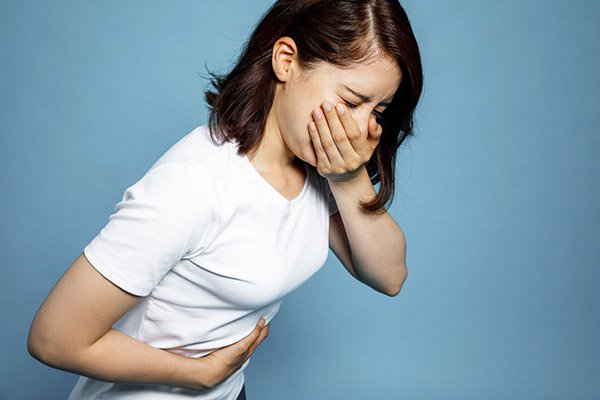 Triệu chứng đau bụng, buồn nôn, đi phân lỏng là bệnh gì?