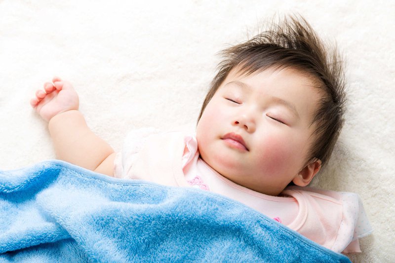 Nguyên nhân thiếu chất ảnh hưởng đến giấc ngủ của trẻ đúng không?