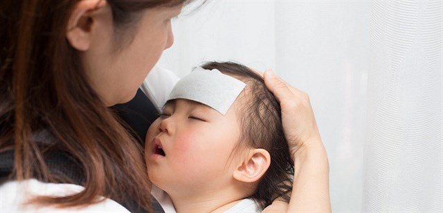 Nguyên nhân gây sốt ở trẻ là gì?