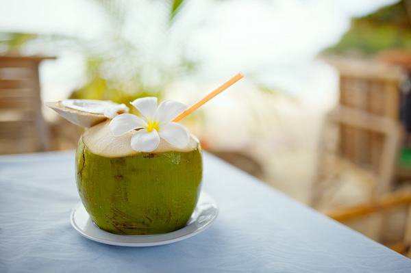 Nước dừa đem lại nhiều dưỡng chất thiết yếu cho sức khỏe người dùng