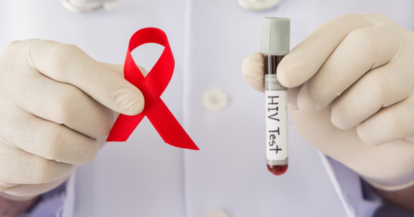 Nam giới nghi nhiễm HIV nên làm gì?