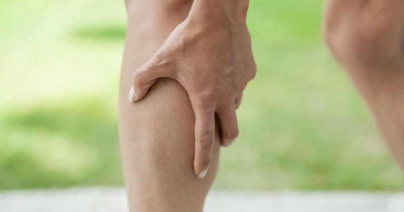 Căng cơ ở chân khi vận động kéo dài 5 tháng có nguy hiểm không?