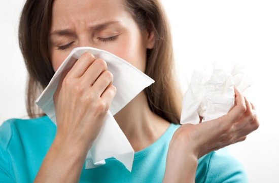 Ho, cảm cúm kèm nghẹt mũi khi mang thai có ảnh hưởng gì không?