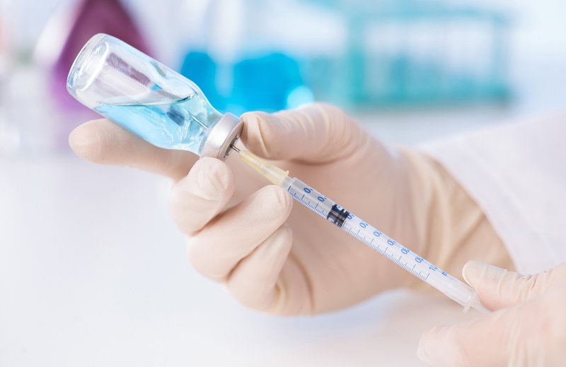 Người viêm gan B mạn tính tiêm vacxin cúm và vacxin phế cầu được không?