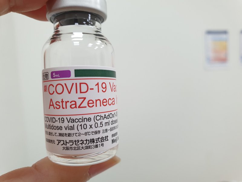 bủn rủn sau tiêm vắc xin Astrazeneca