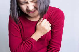 Nguyên nhân gì khiến đau ngực thường xuyên?
