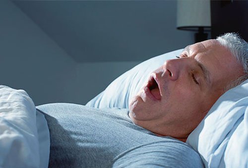 ngưng thở khi ngủ ở người cao tuổi
