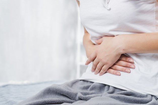 Thường xuyên táo bón kèm đau bụng là bệnh gì?