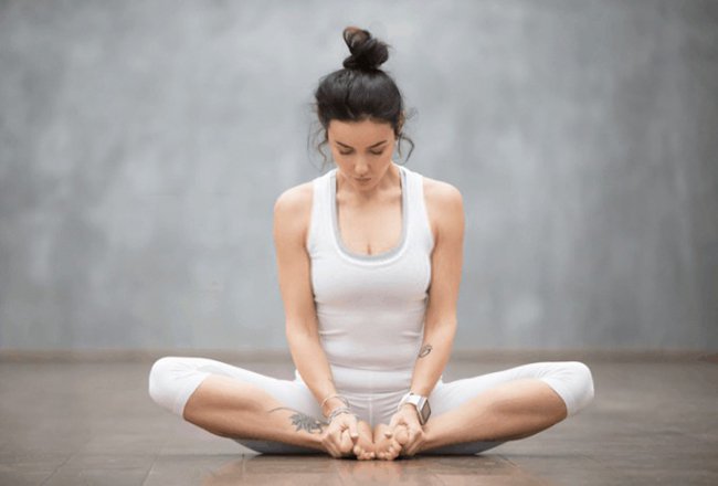 yoga cho người bị u nang buồng trứng
