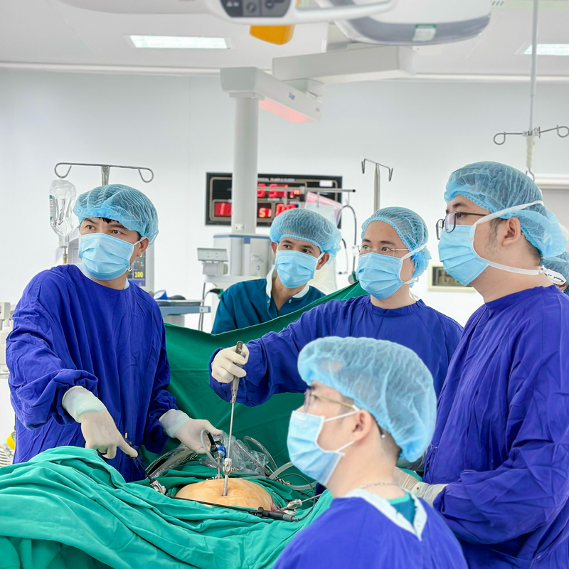Vinmec Phú Quốc phẫu thuật thành công ca bệnh sa sinh dục mức độ 4 bằng phương pháp hiện đại