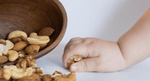 Is it good for children to eat cashew nuts?