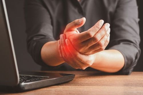 Treatment of Wrist Ganglion Cyst