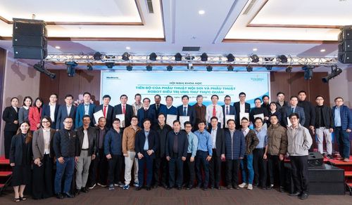 Phẫu thuật nội soi và ứng dụng robot: Bước tiến mới trong điều trị ung thư thực quản