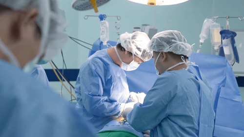 Tạo hình hộp sọ cho bệnh nhi 10 tháng tuổi mắc dị tật bẩm sinh hiếm gặp