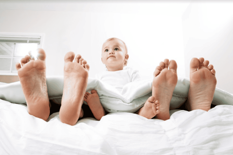 Quan hệ tình dục sau khi sinh thường: Những điều cần biết | Vinmec