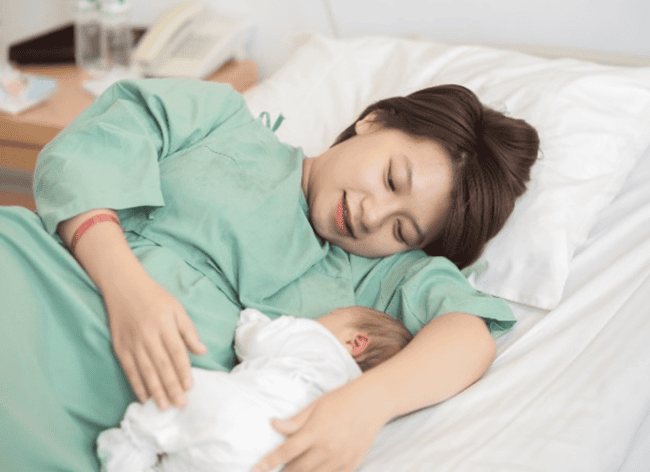 Vệ Sinh Vùng Kín Bằng Betadine Sau Sinh