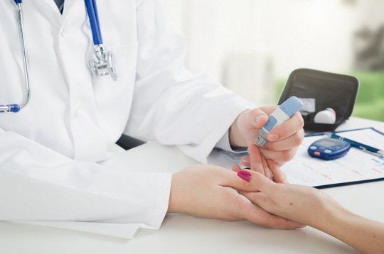 Các xét nghiệm cần thực hiện trong chẩn đoán đái tháo đường | Vinmec