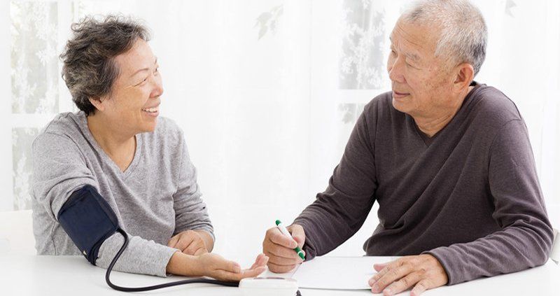 Bị cao huyết áp có dùng sâm được không? | Vinmec
