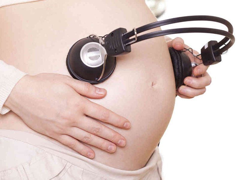 Thai giáo là gì? Những điều cần biết về thai giáo | Vinmec