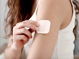 Miếng dán estrogen