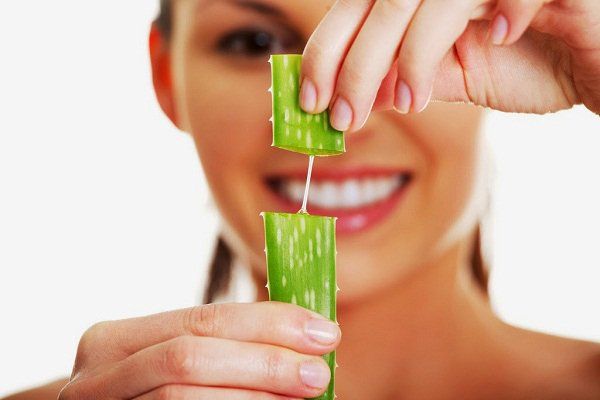 Should aloe vera be used to treat acne? | Vinmec